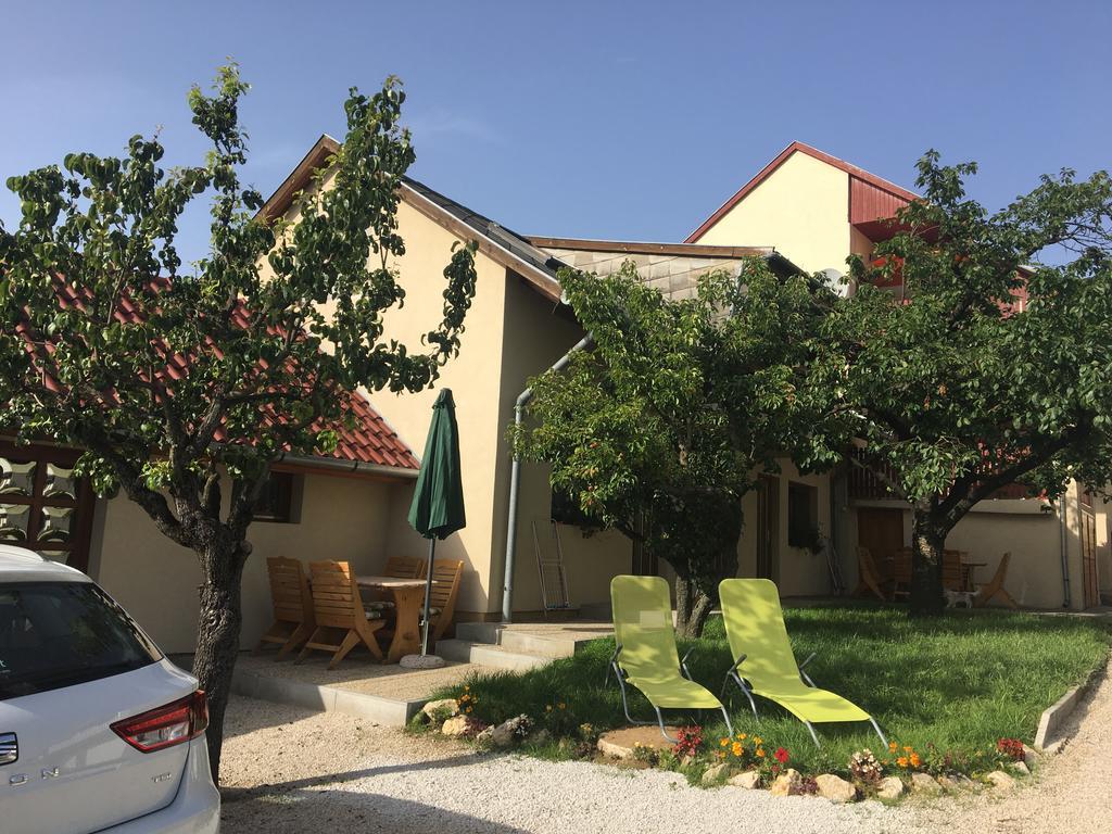Markal Apartman Hévíz Εξωτερικό φωτογραφία